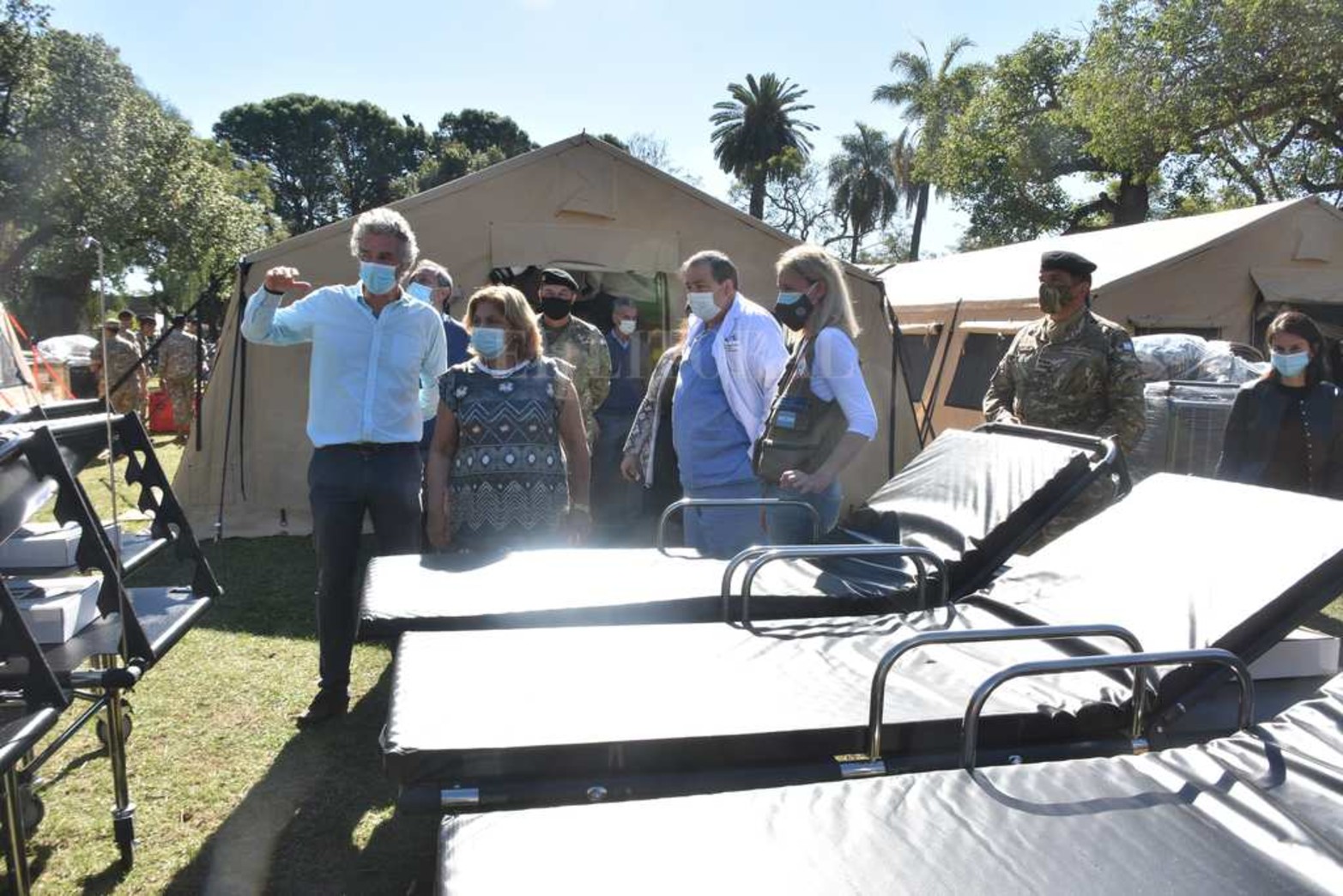 El hospital militar móvil llegó como una donación al país. Tiene capacidad para 40 camas de internación media.
