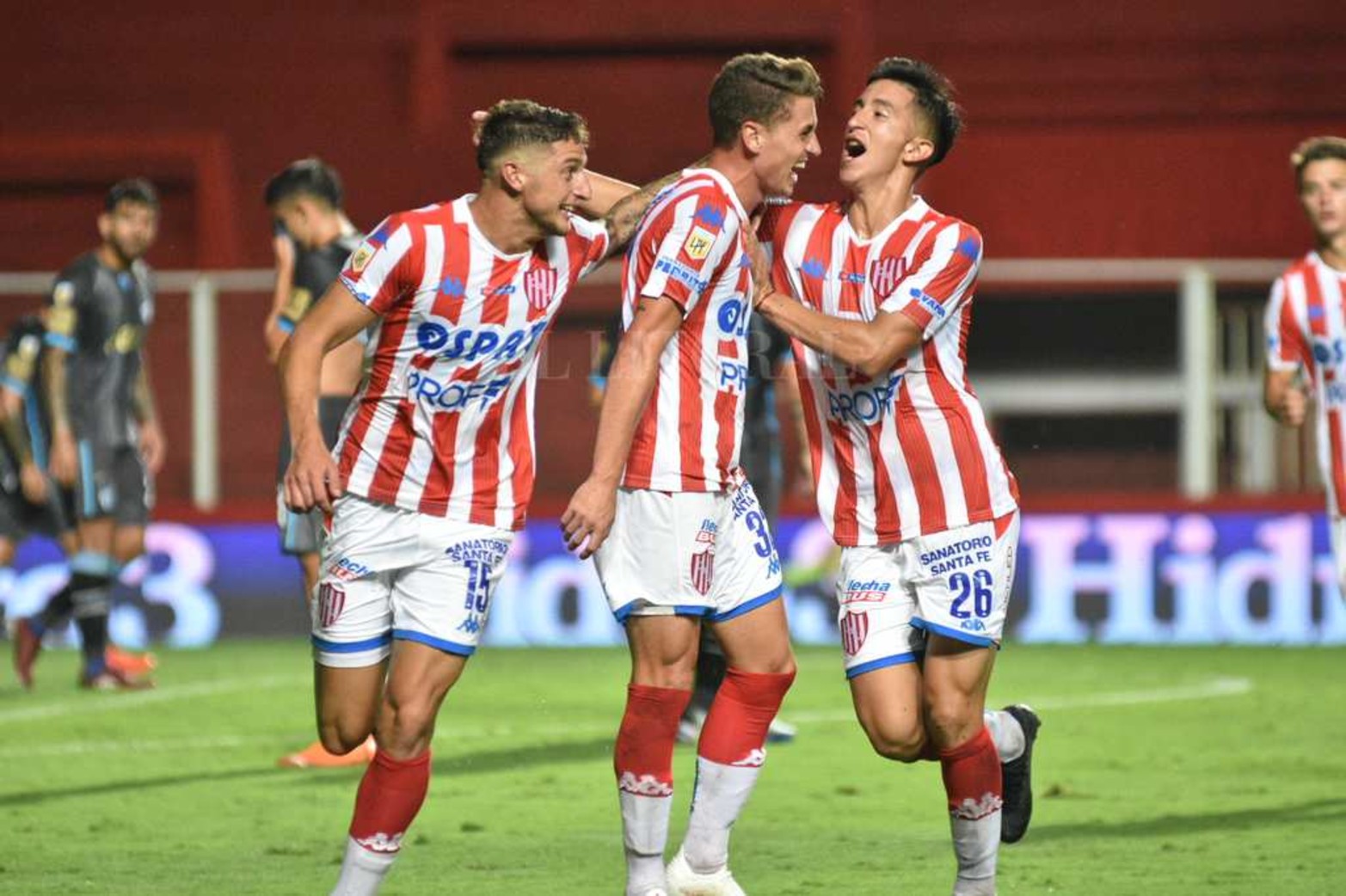 Unión empató 2 a 2 con Atlético Tucumán en la primera fecha de la Copa de la Liga 2021.