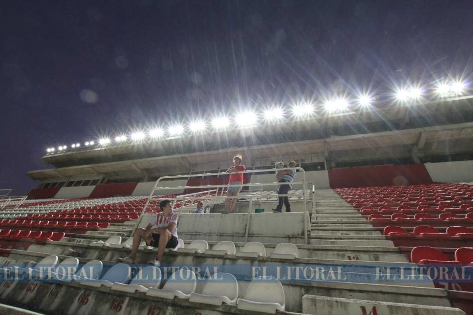 12 de febrero de 2019. El día que se probó la nueva iluminación. Se fue una de las emblemáticas torres de iluminación.