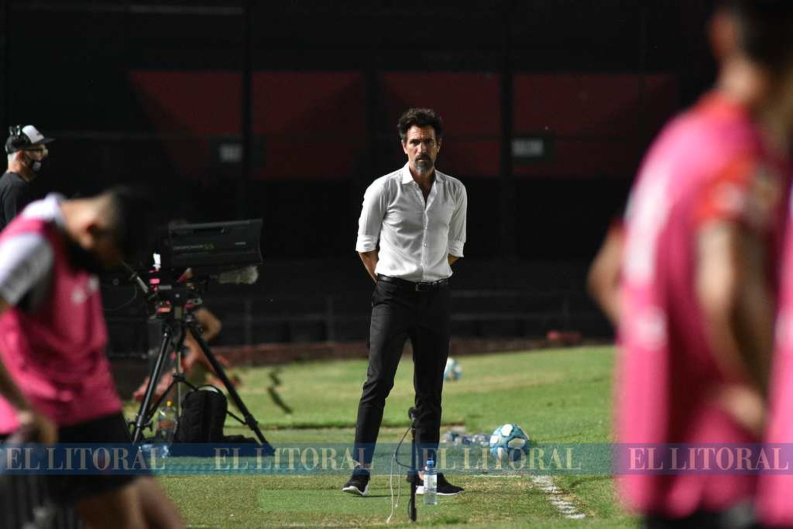 Banfield le ganó a Colón y lo dejó fuera de toda chance de pelear por un lugar en la final que otorga un lugar para la Copa Libertadores.