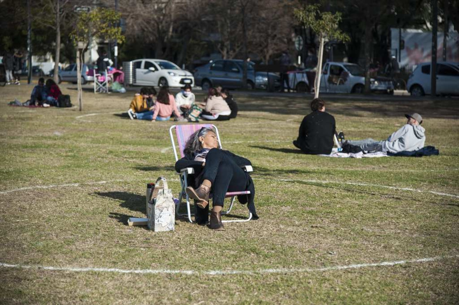 La iniciativa busca asegurar el cumplimiento de las medidas sanitarias establecidas durante los paseos familiares y afectivos en los fines de semana.