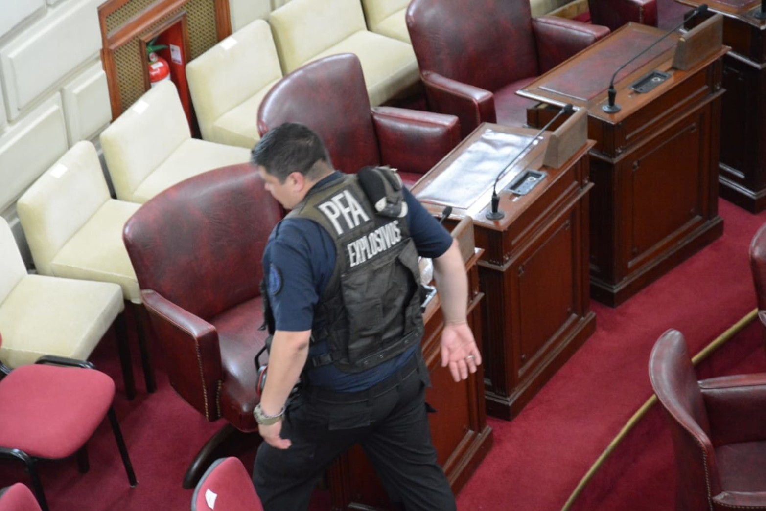 Personal de la Policía Federal montó un operativo de seguridad ante la llegada del presidente Alberto Fernández.