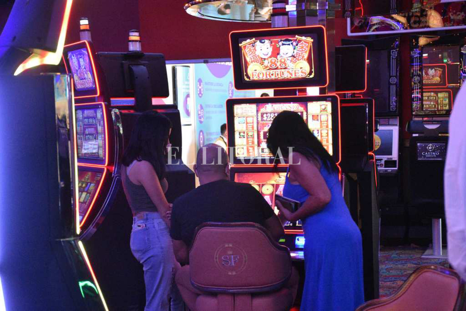 Casino Santa Fe volvió abrir luego de nueve meses.