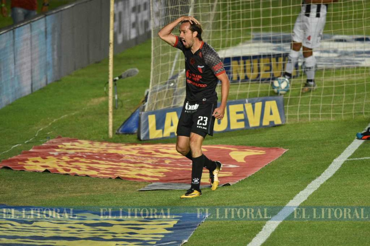 El festejo de Cristian Bernardi.