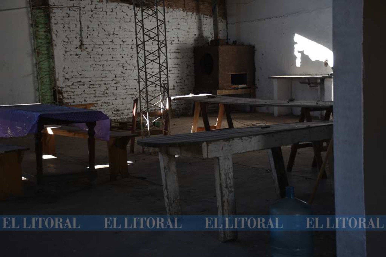 Los miércoles y viernes la vecinal brinda una copa de leche y almuerzo a 80 personas.