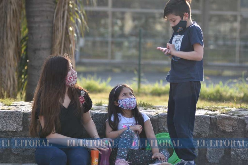 La pulsera azul y el simbolo del autismo