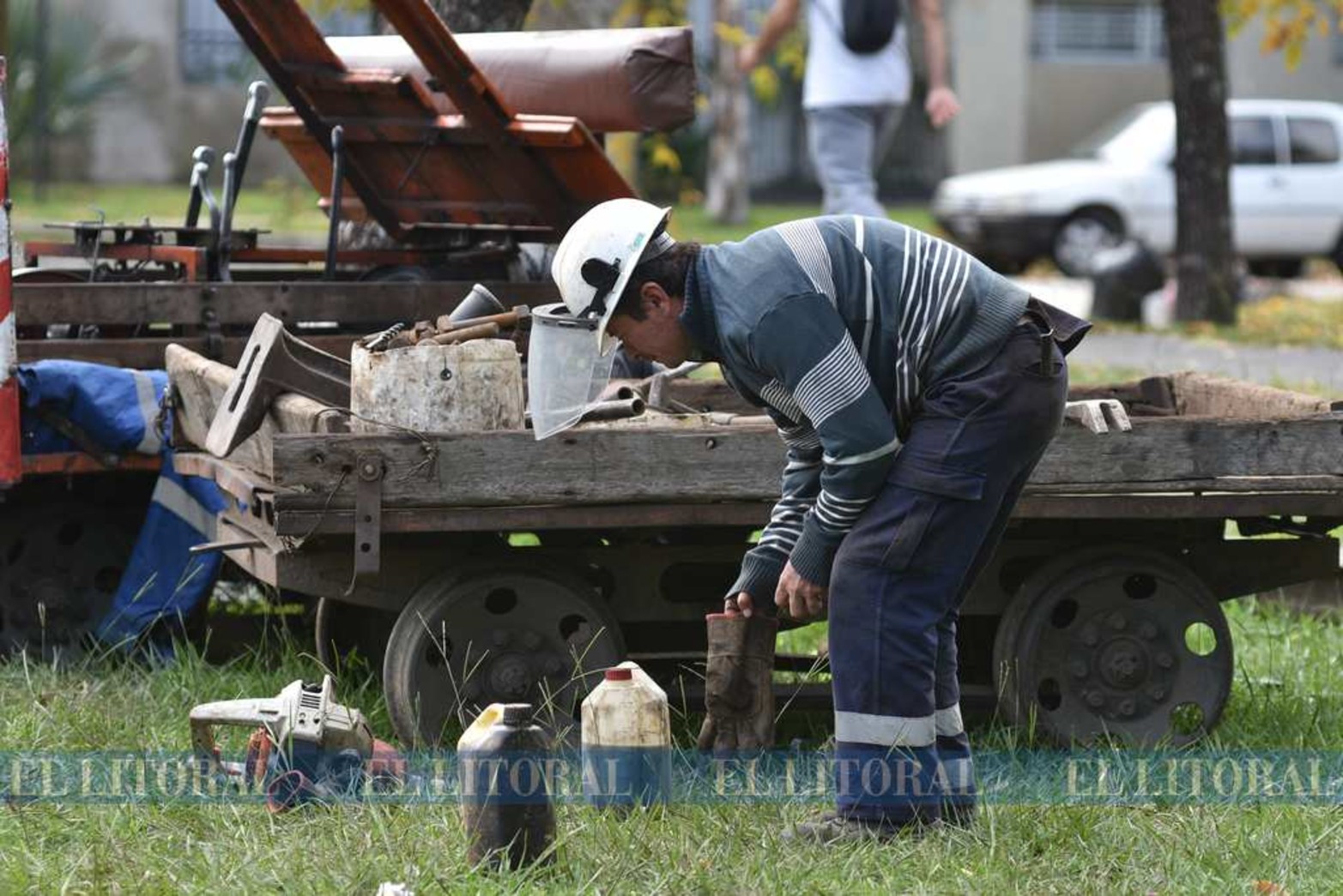 Reparación de vías Vélez Sarsfield y Llerena
