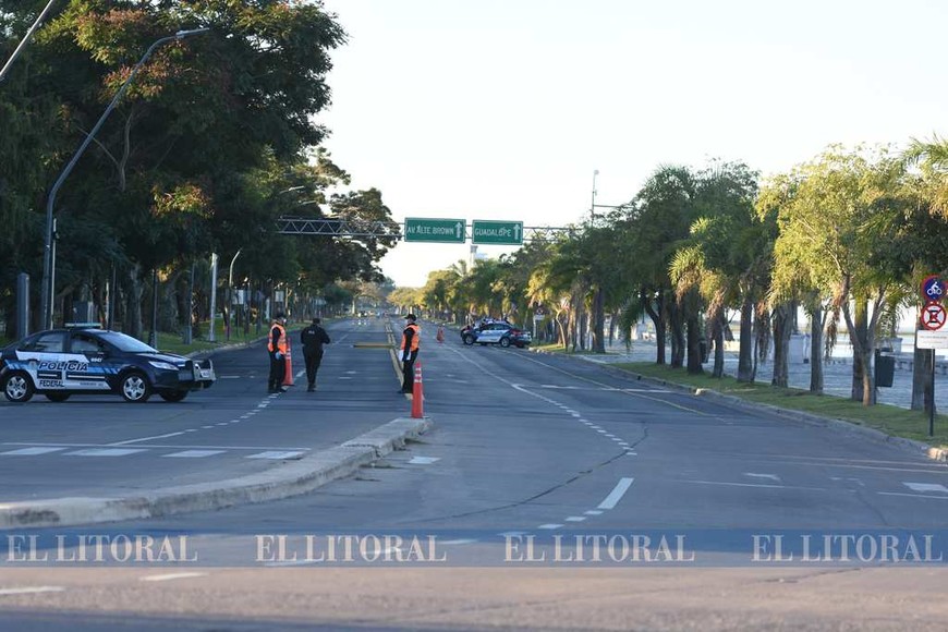 ELLITORAL_GALL_69613 |  Manuel Fabatía Feriado Día del Trabajador. Avenida 7 Jefes
