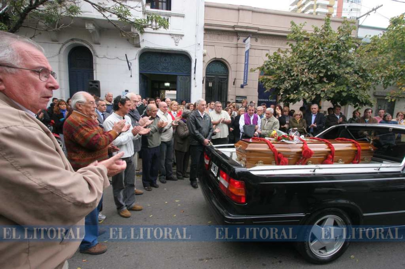 Último adiós al cura Rosso.