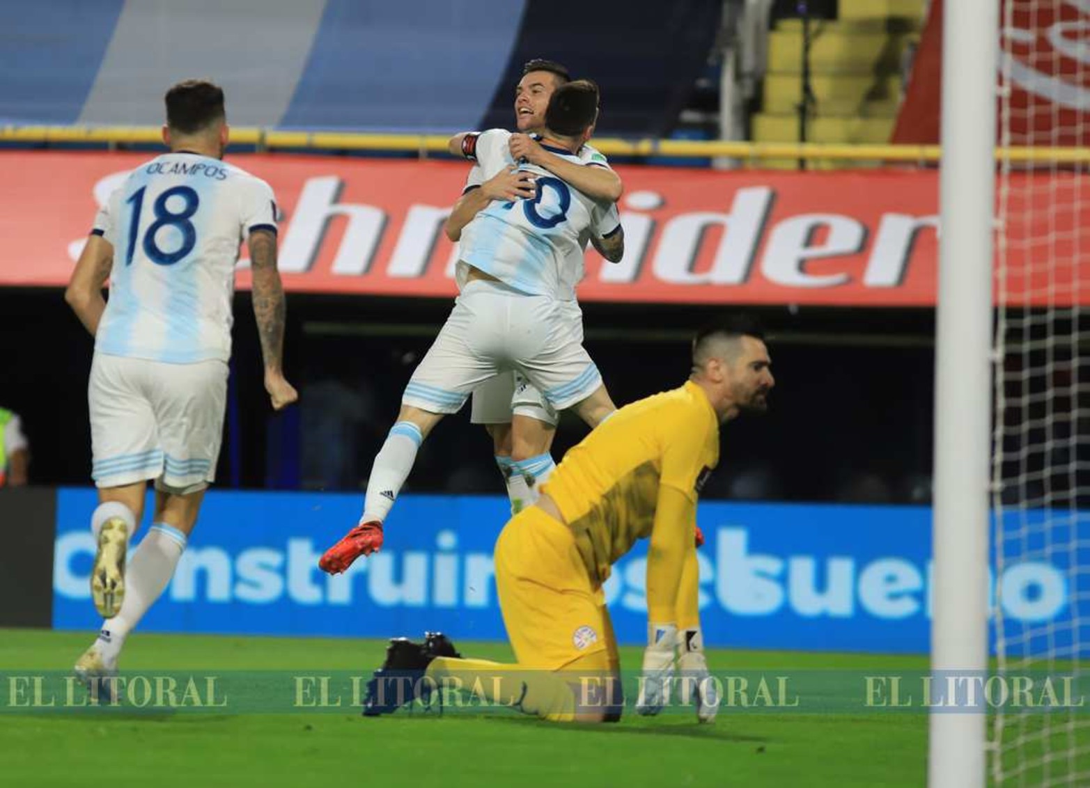 El disparo de Lautaro Martínez terminó como una de las jugadas de peligro.