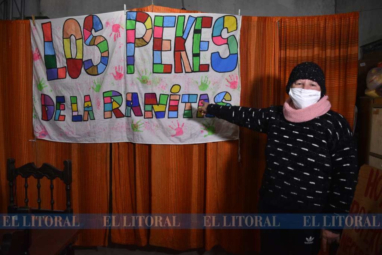 Dos veces por semana brinda un merendero y es a noche. Hace cinco años que funcionan.