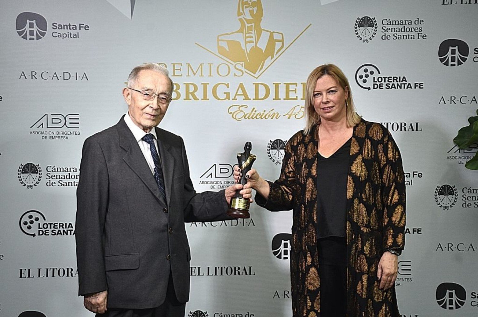 Luis Vicente Gilli Faudín y Renata Gilli Faudín. Gilcomat.