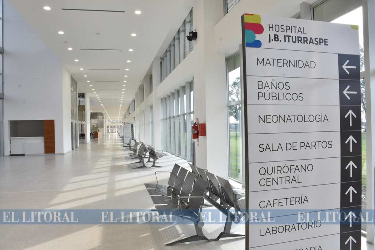 Martes 27 de agosto de 2019. El hall central listo para inaugurar.