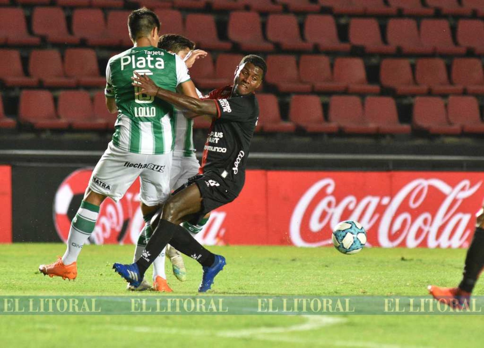Banfield le ganó a Colón y lo dejó fuera de toda chance de pelear por un lugar en la final que otorga un lugar para la Copa Libertadores.