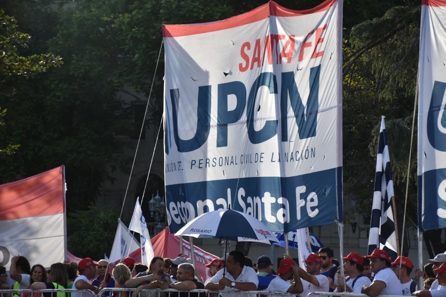 Jura de Ministros en la Plaza de Mayo y traspaso de atributos