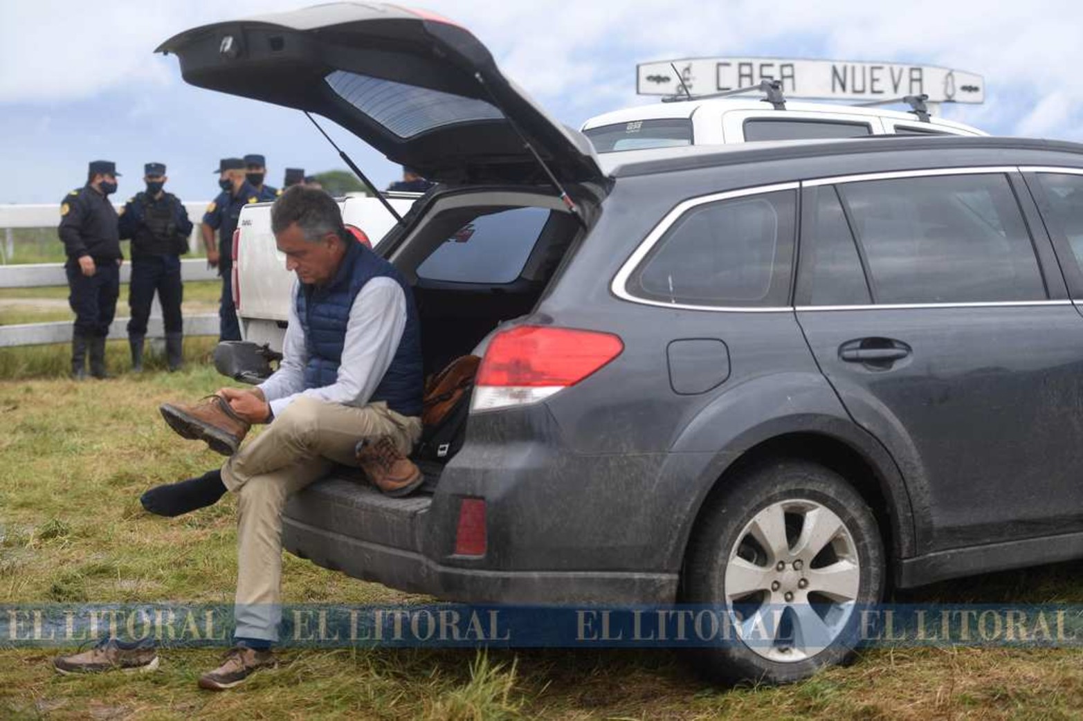 El ex ministro de Agricultura, Luis Miguel Etchevehere, en un momento del domingo. Jornada de protesta en rechazo contra la toma.