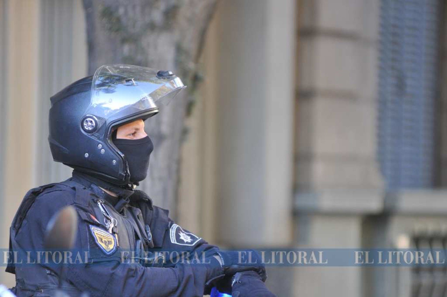 Incendio en un edificio de calle Suipacha con consecuencias fatales para su octogenaria ocupante .
