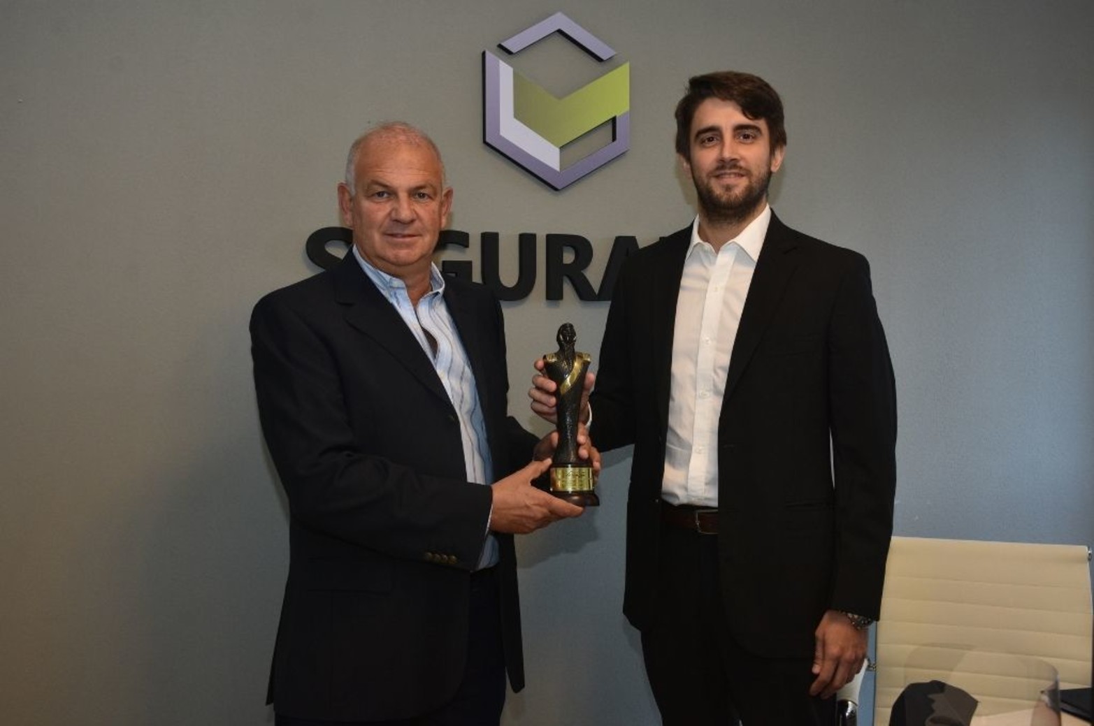 Sergio Morgenstern y Javier Rivera Osborne. Seguranza