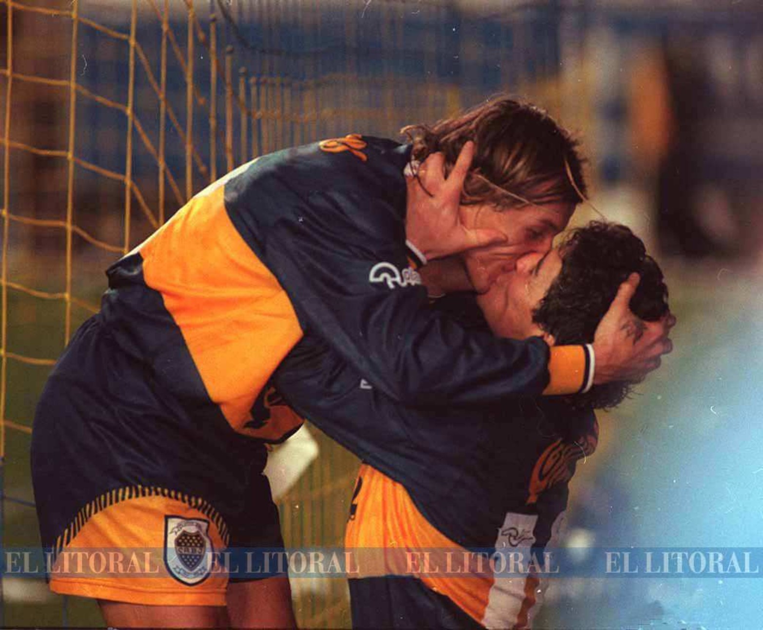 1996. El beso con Claudio Caniggia.
