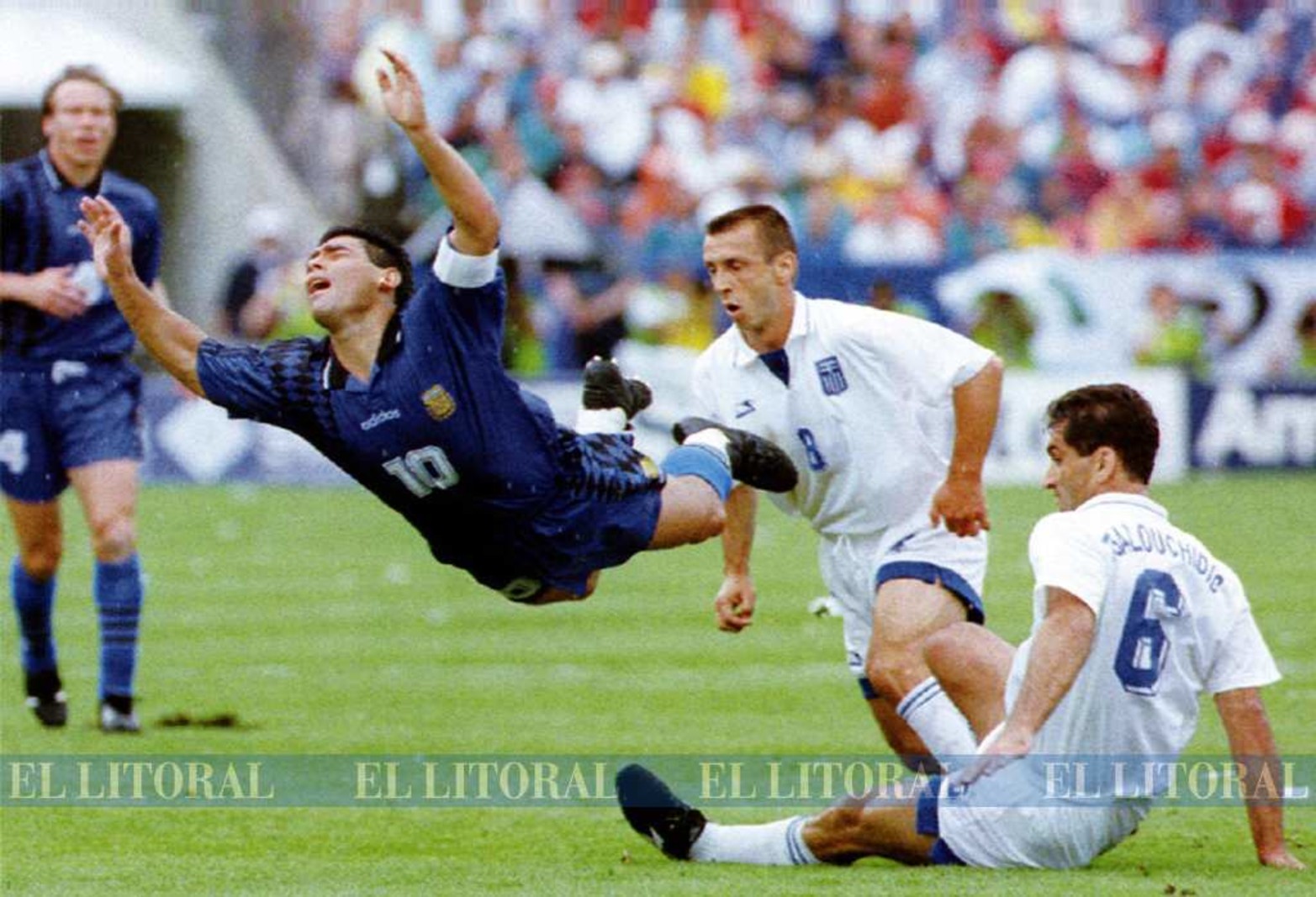 1994, frente a Grecia, en su último mundial.