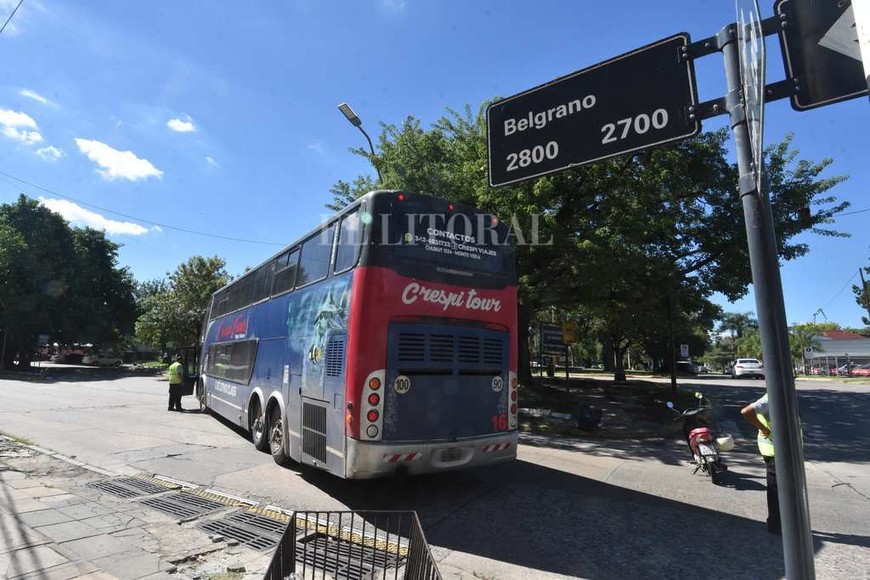 Las imágenes que deja el bloqueo de la terminal de omnibus