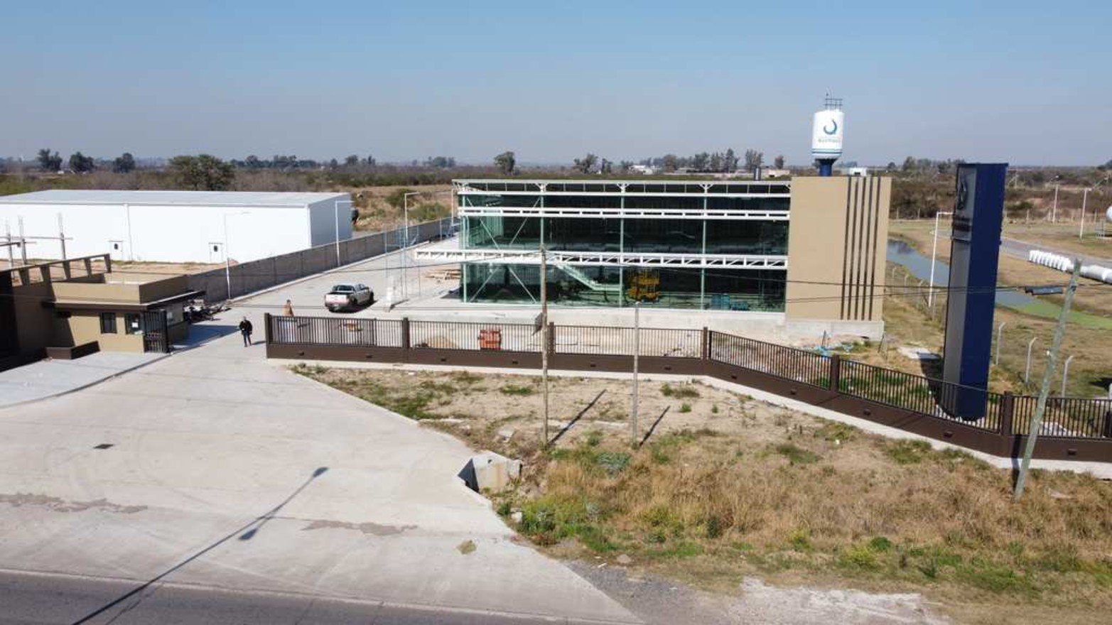 Del laboratorio al campo y a la industria. La empresa Quimadh lleva 25 años en el mercado local y más de una década en el mercado internacional.