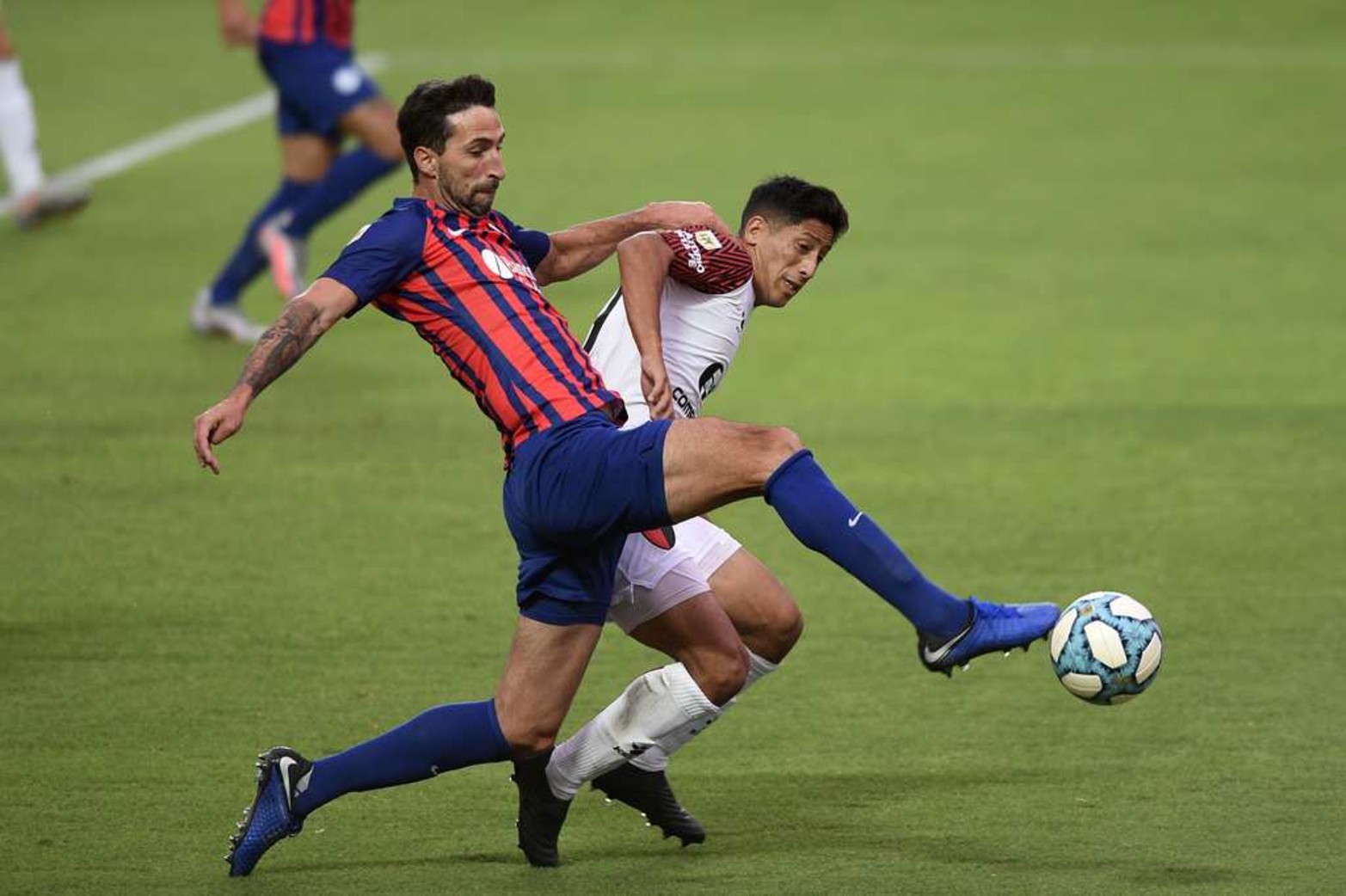 San Lorenzo y Colón jugaron un partidazo.