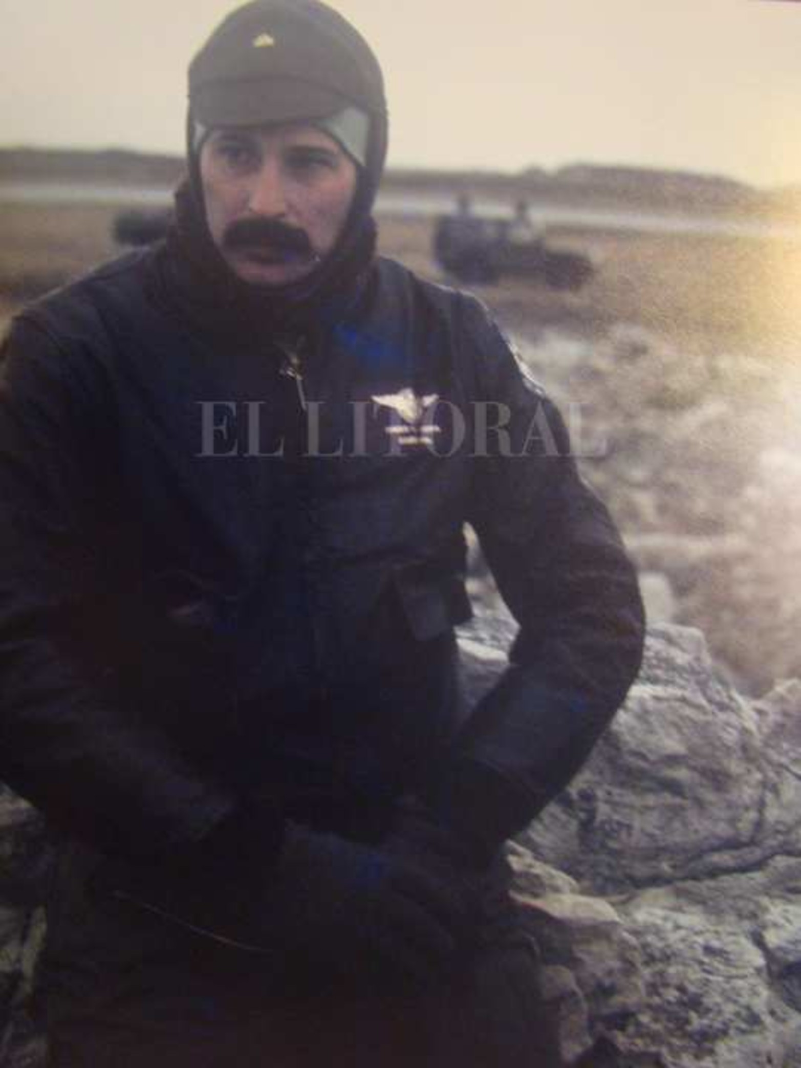 El sunchalense Owen Guillermo Crippa manipuló el Jet Caza Aermacchi MB 339 protagonizó una de las misiones más espectaculares durante la guerra de Malvinas está a punto de ser recuperado y repatriado desde EE. UU para su restauración y exhibición en el Museo de la Aviación Naval de Bahía Blanca..