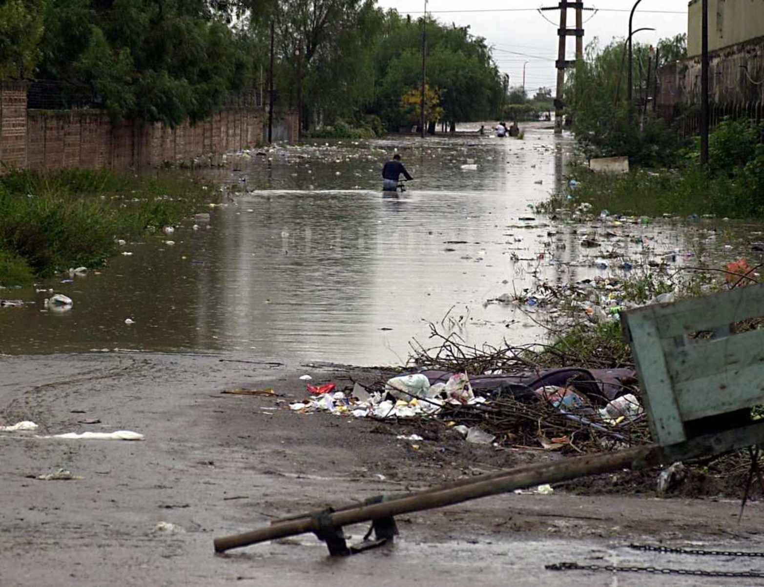 Santa Rosa de Lima desde avenida Perón.