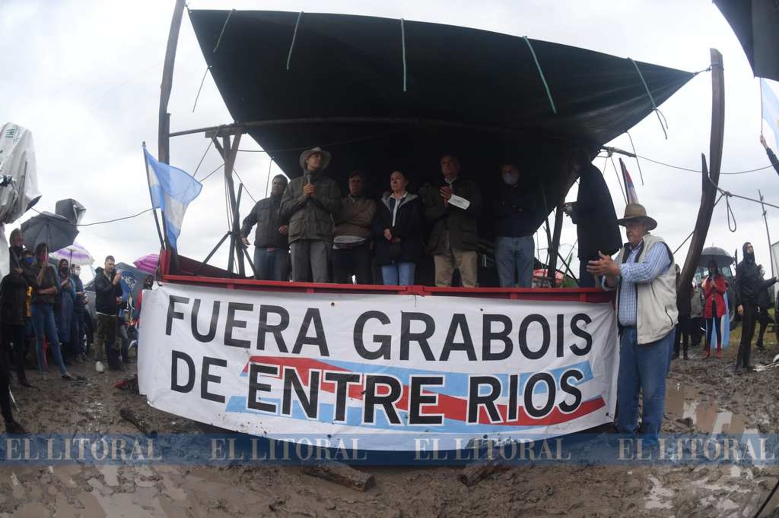 El conflicto familiar de la familia Etchevehere generó la atención del país. El abogado de Dolores es el cuestionado dirigente Juan Grabois.