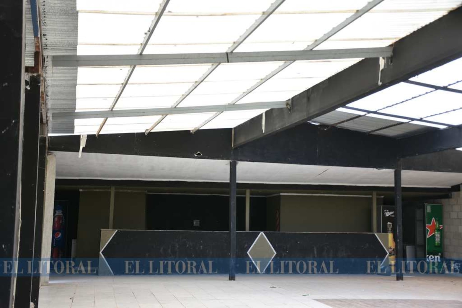 "Club 25" otro de los bares que sufre las consecuencias de las medidas sanitarias. Piden ayuda ante la asfixiante situación.