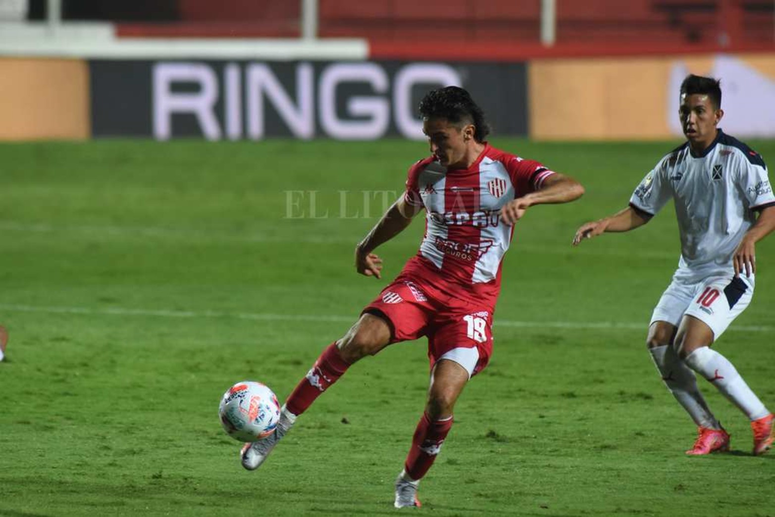 Unión empató 0 a 0 con Independiente y sus chances de clasificar se complican.