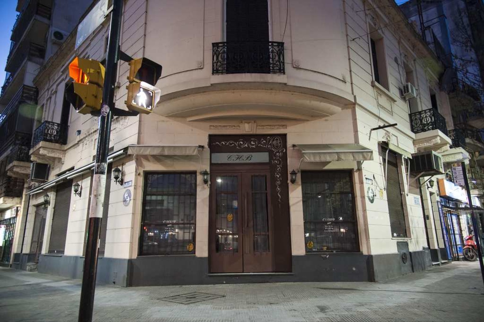 Blanco Hermanos. Ubicado en Pellegrini es uno de los bares pioneros en el rubro.