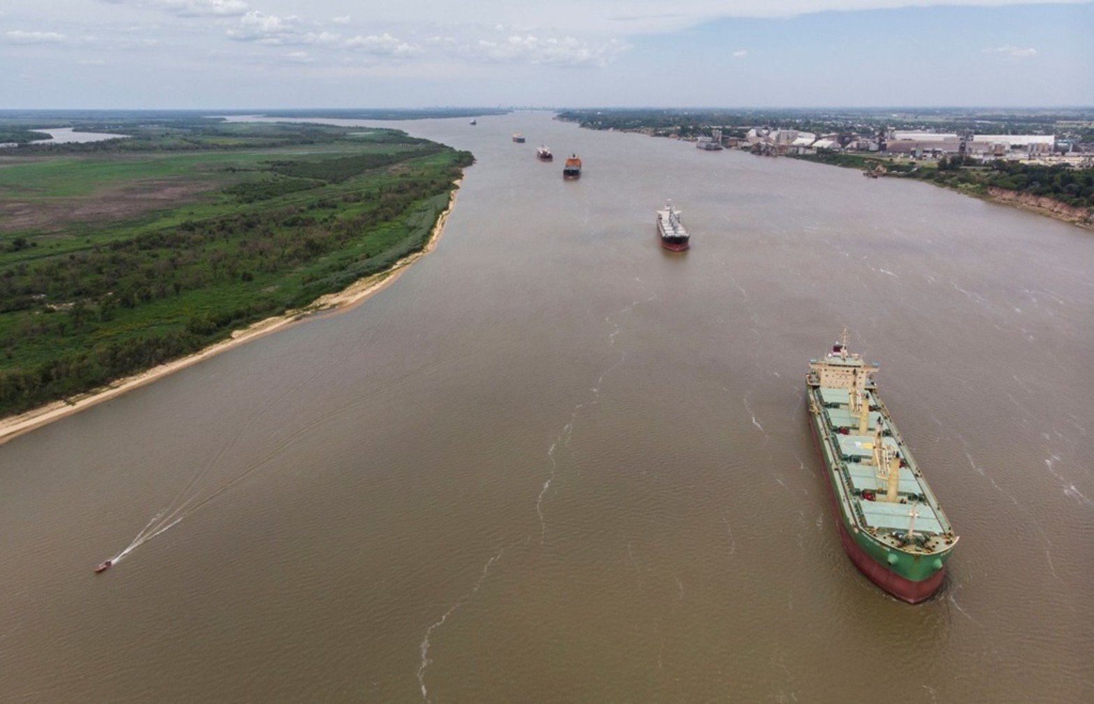 El paro es por tiempo indeterminado y se extenderá como mínimo a este fin de semana previo a Navidad.