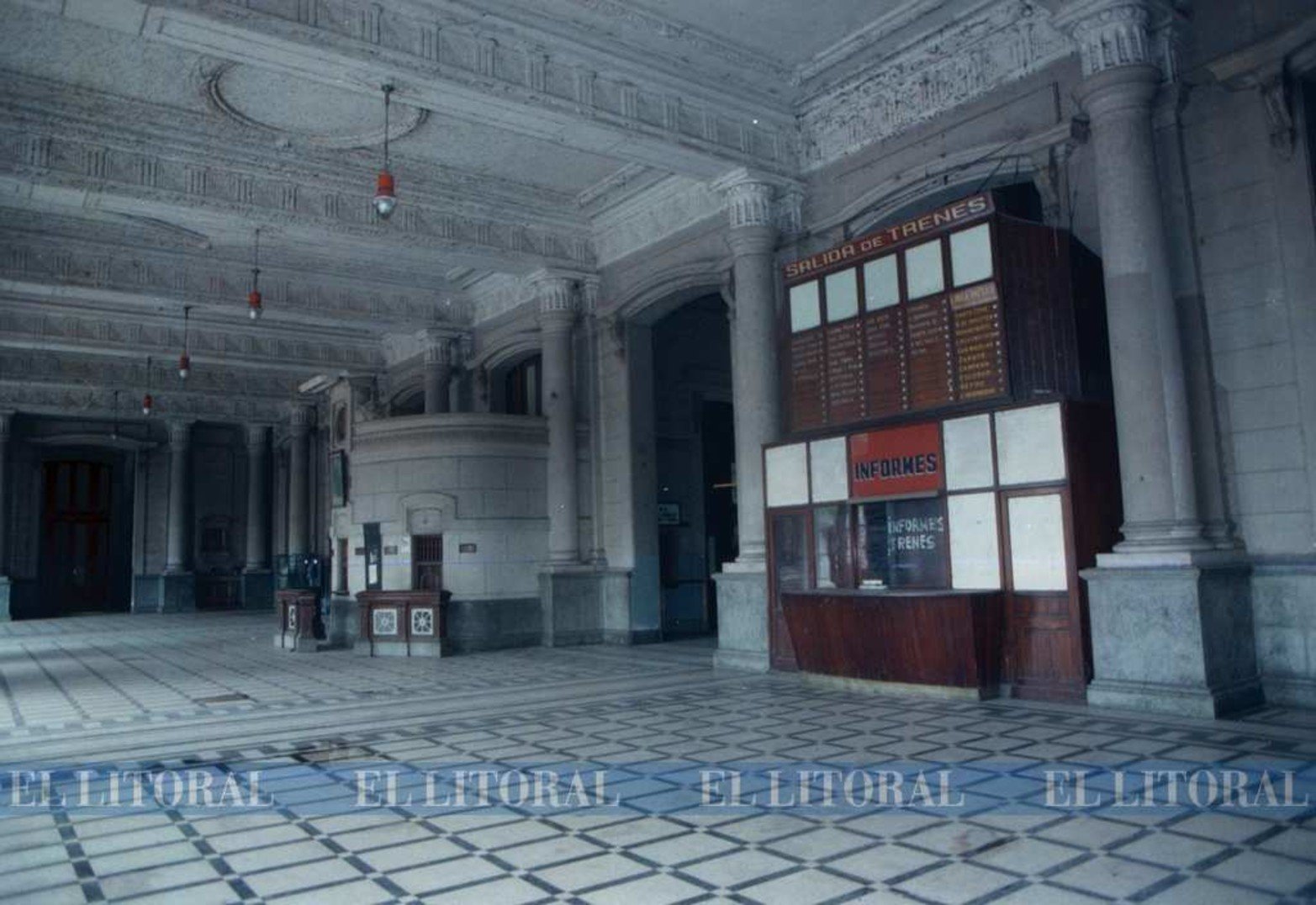 Hall central en mayo de 1996.