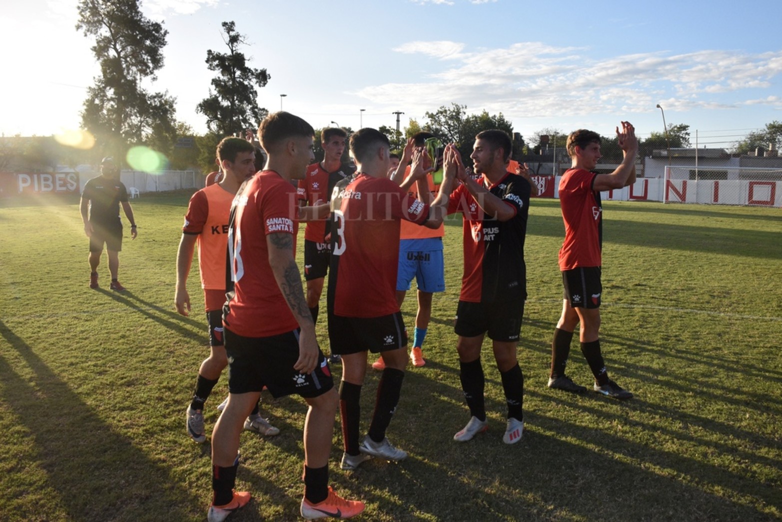 El "Sabalero" venció a Unión en el derby liguista por 1 a 0.