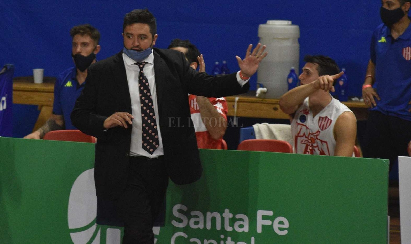 En la noche del 18 de febrero, el día de acto inaugural.