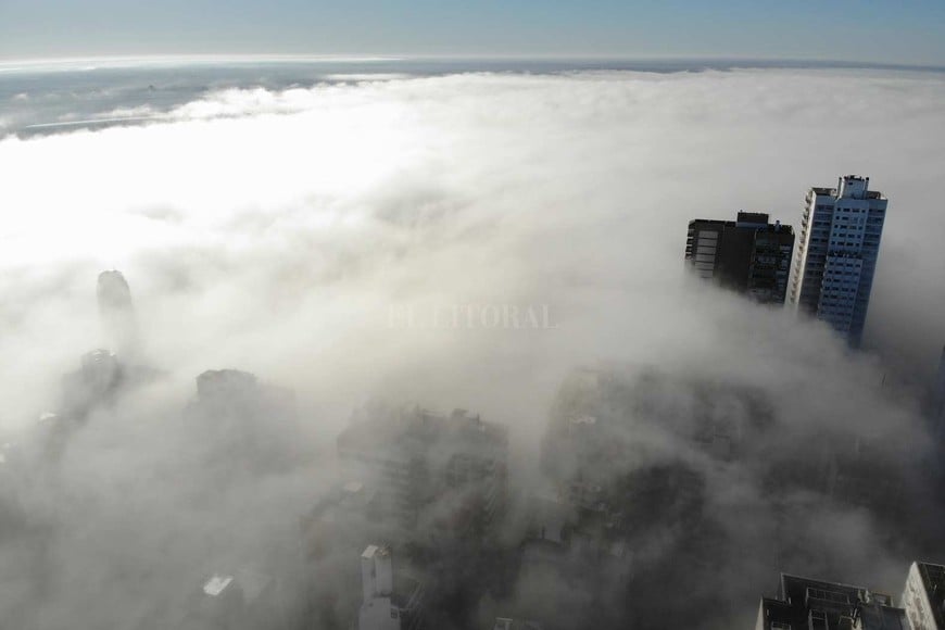 Bancos de niebla disminuyeron la visibilidad en Rosario