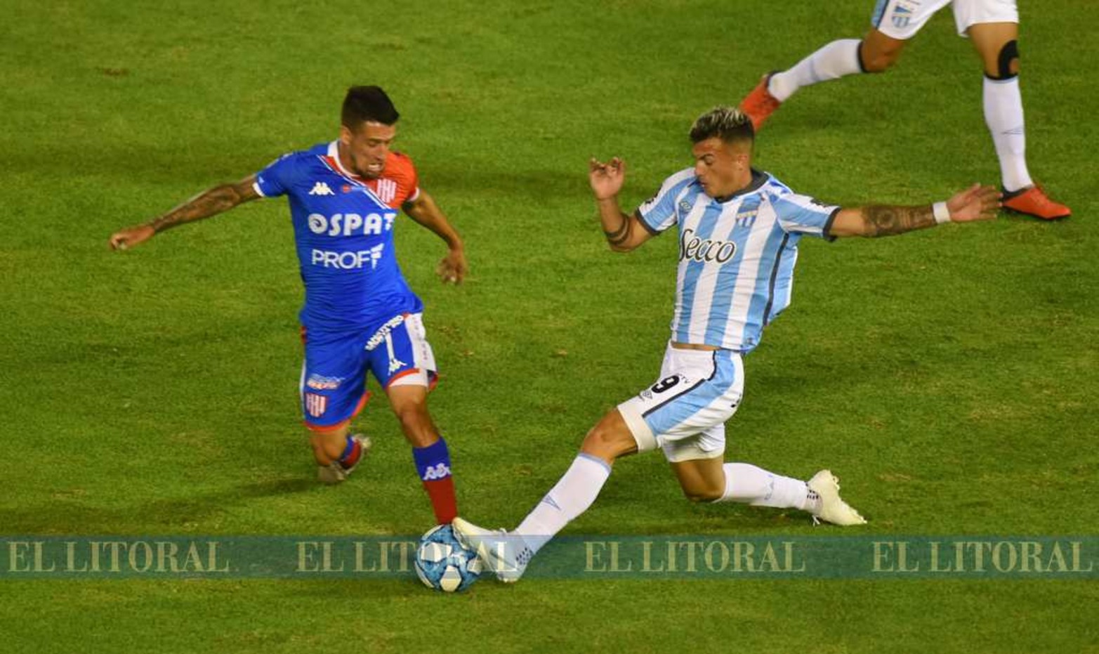 Unión sufrió su primera derrota en la Liga profesional al caer 3 a 1 contra Atlético Tucumán.