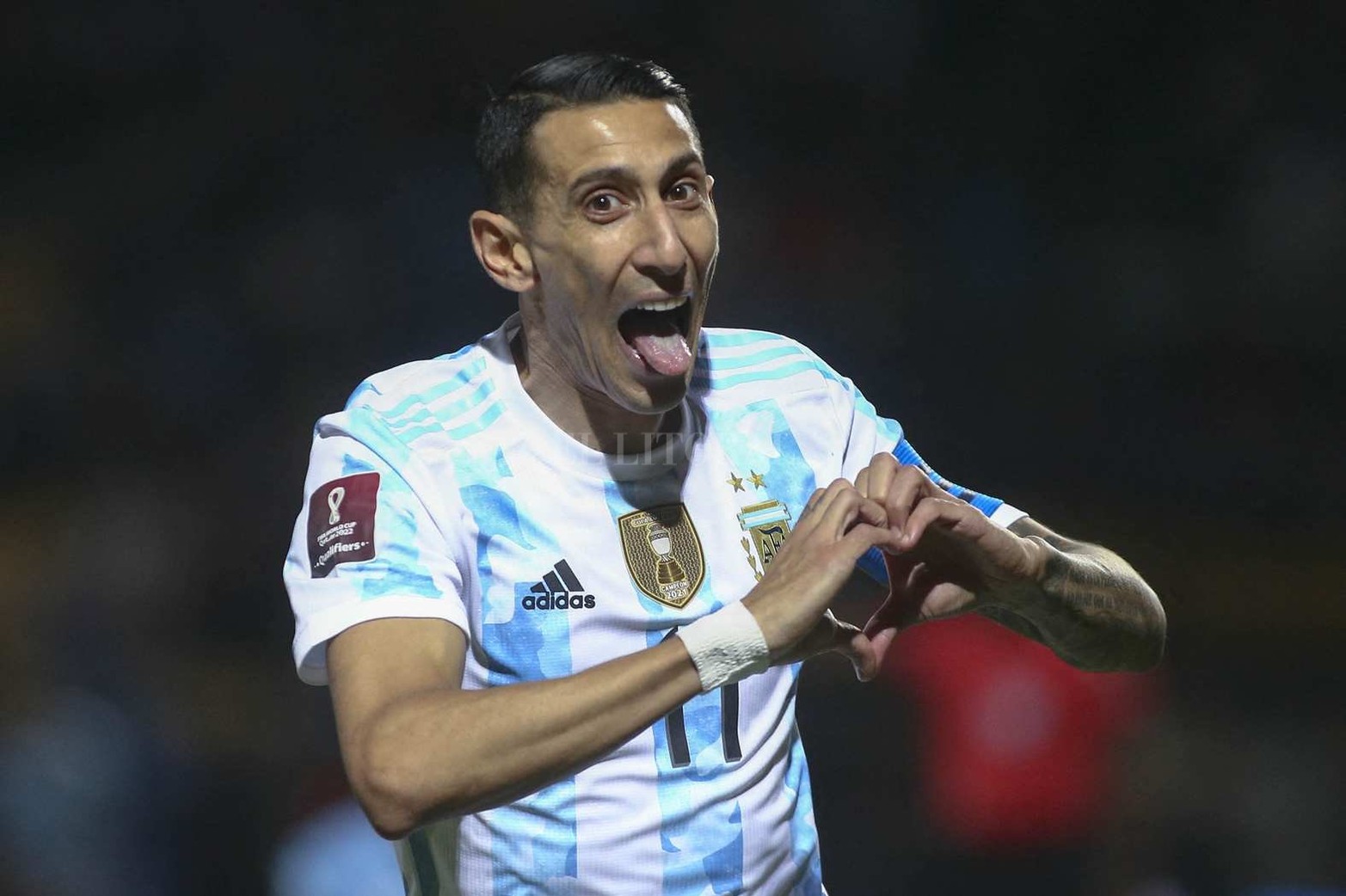 Argentino volvió a ganar (a Uruguay 1 a 0 en Montevideo) y se encamina a clasificar sin sobre salto al mundial de fútbol a disputarse en Qatar.