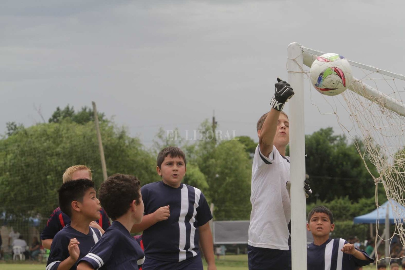Organizado por el club Cosmos, se desarrolla la edición 11° edición del Torneo Talentos de fútbol infanto juvenil.