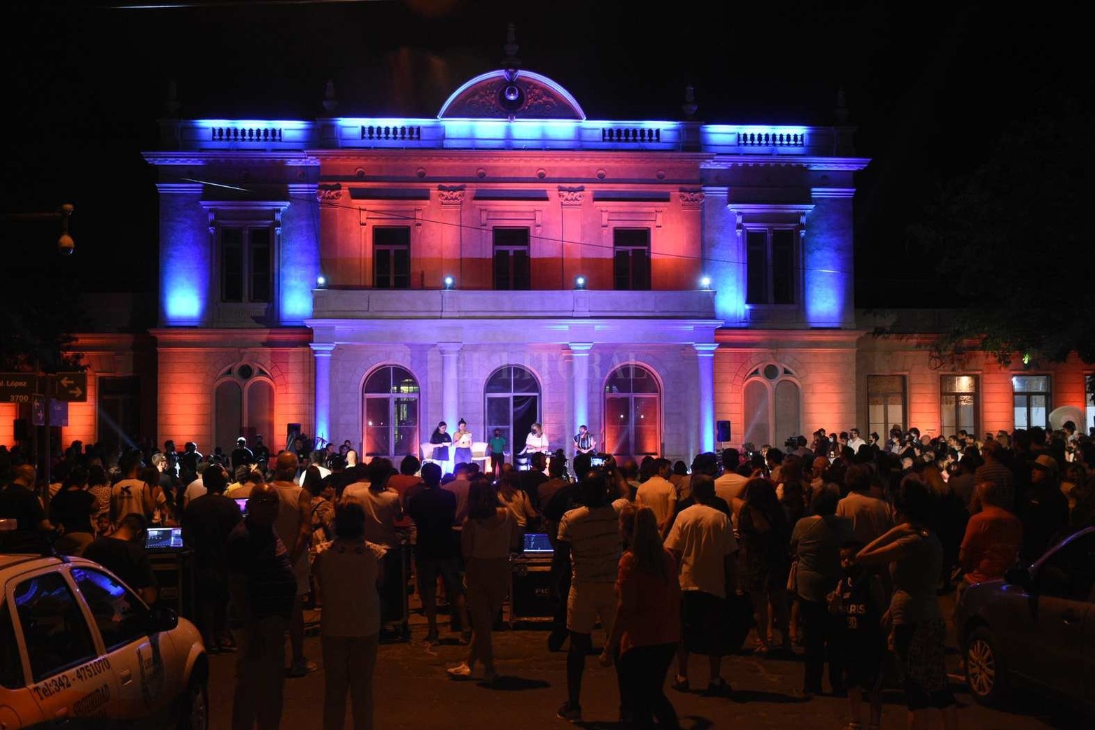 Espacio emblemático. Inauguraron la primera etapa de las refacciones en la Estación Mitre. El acto contó con la presencia del intendente Emilio Jatón y demás autoridades, como también representantes de las distintas instituciones involucradas en dicho espacio.