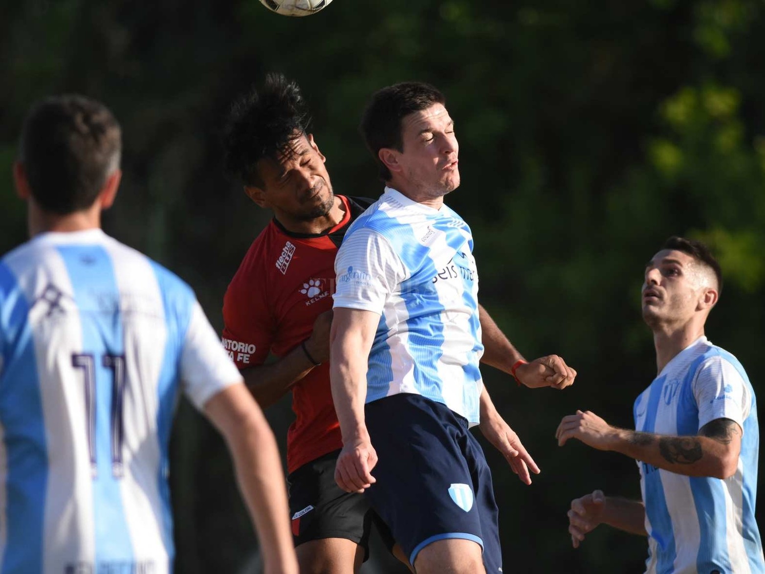 Colón y Argentino de San Carlos terminaron 1 a 1 el partido en la primera división de la liga santafesina.
