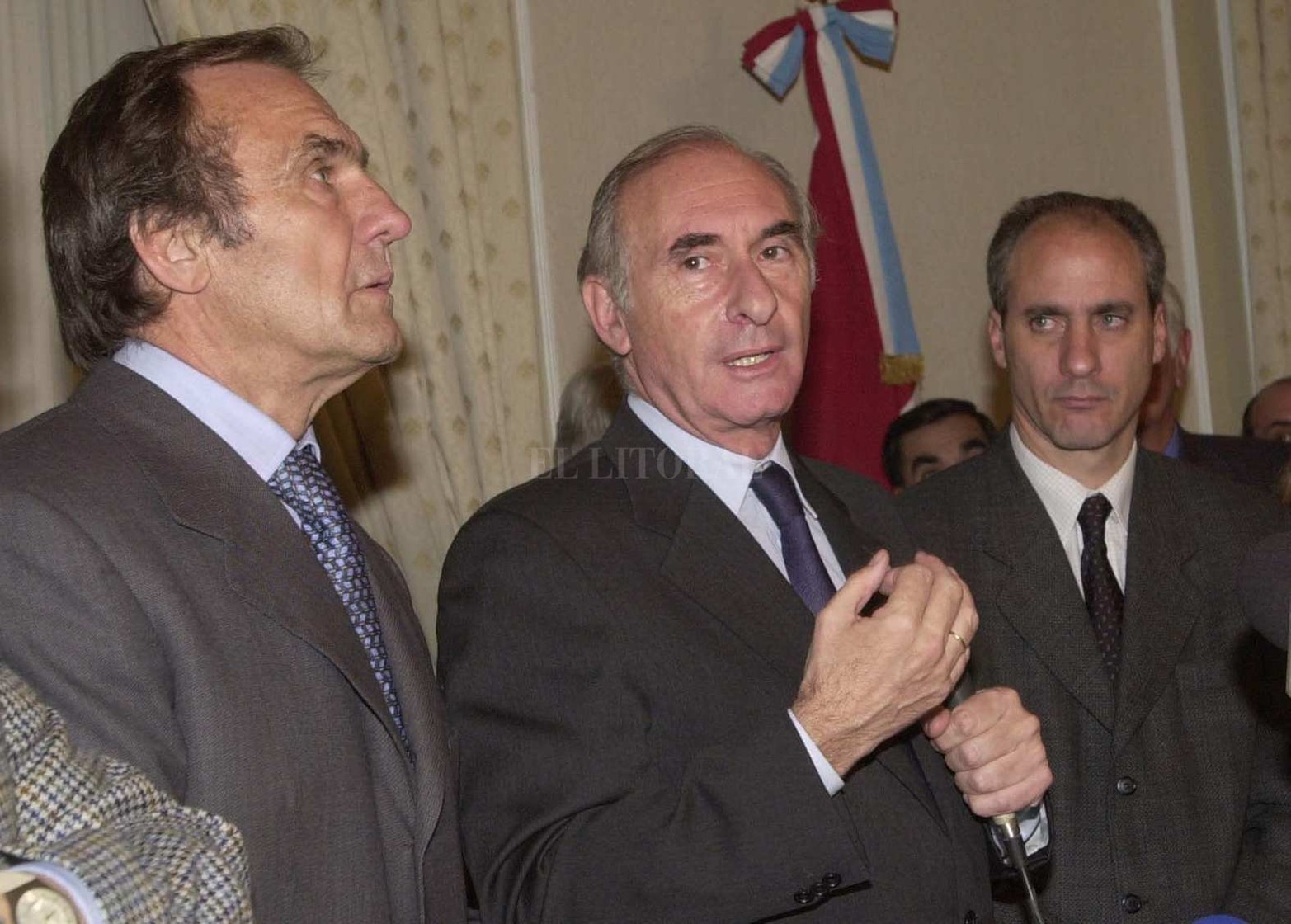 16 de mayo de 2001. En la visita del presidente Fernando de La Rúa a nuestra ciudad junto al ministro de Desarrollo Social, Juan Pablo Cafiero.