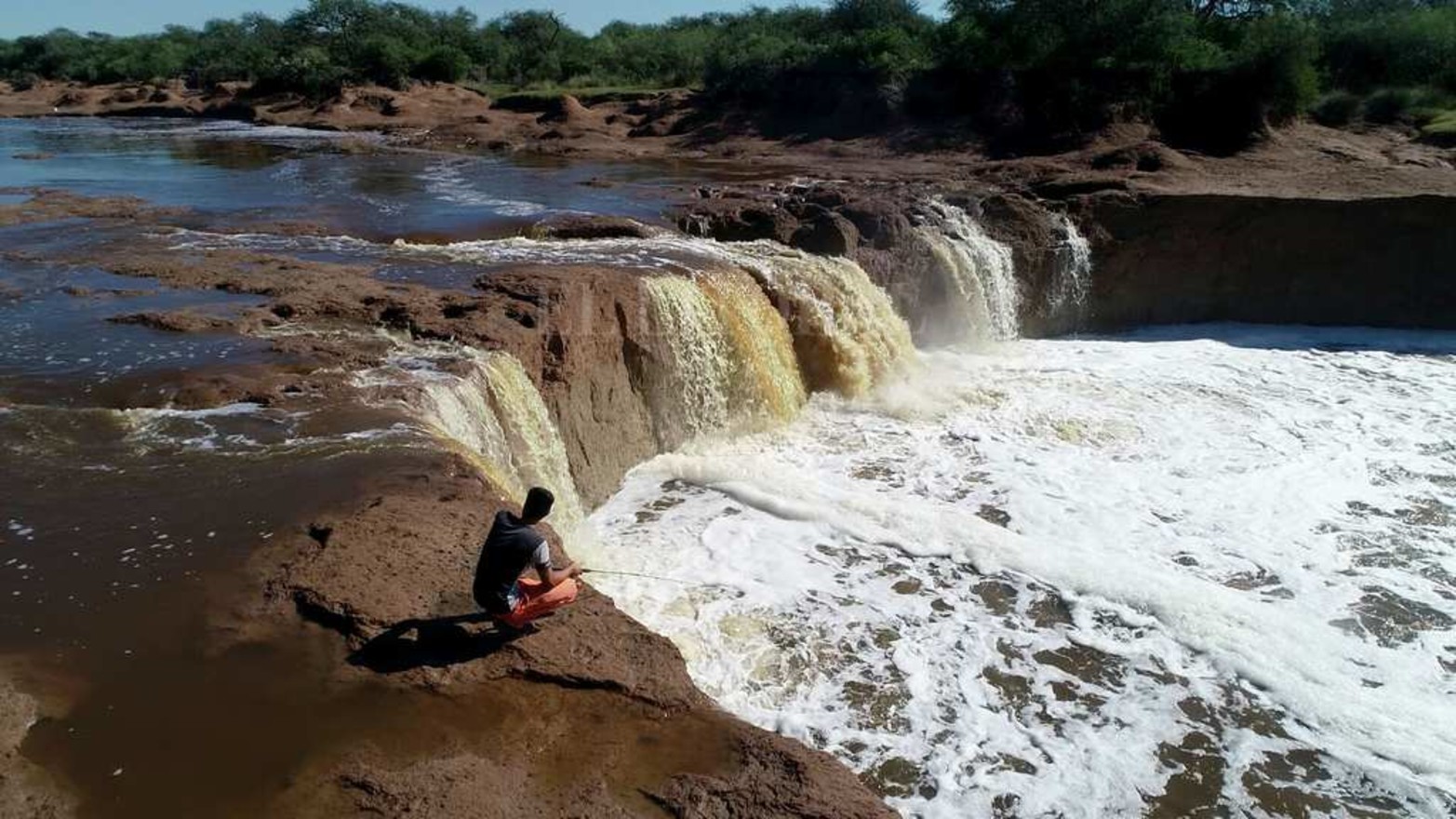 La pesca. Otra de las cualidades que tiene el rústico lugar.
