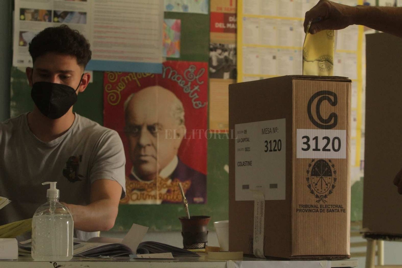 A Colastiné Sur llegó por primera vez las urnas. Votaron 1050 personas y se armaron tres mesas.