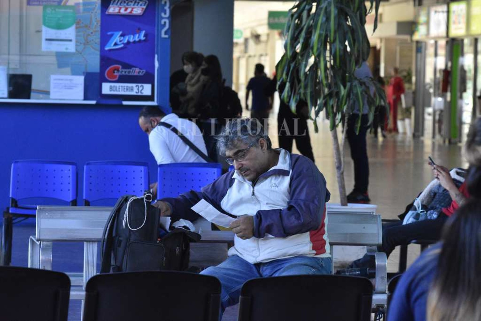 La terminal volvió a quedar vacía. Algunas empresas buscaran "paradas alternativas" cercana a la terminal.