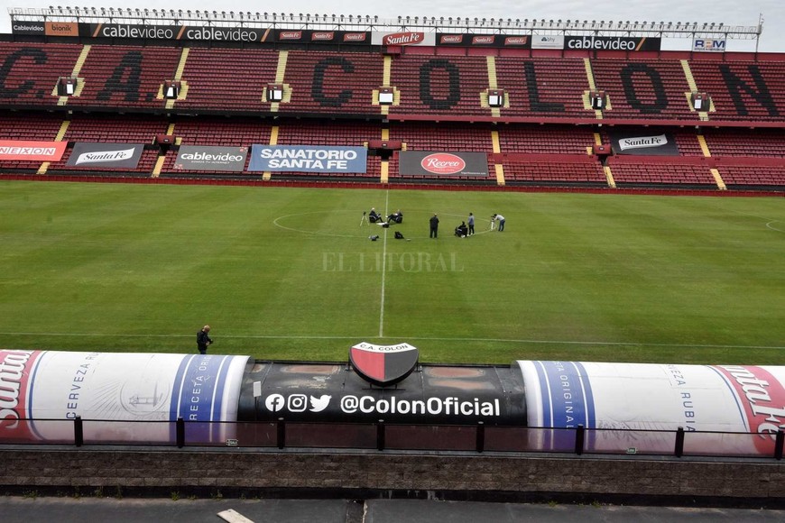 Las fotos de José Vignatti, presidente de Colón