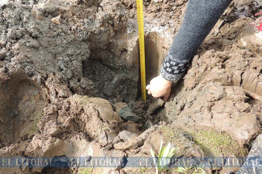 Perforan la laguna en busca de la historia