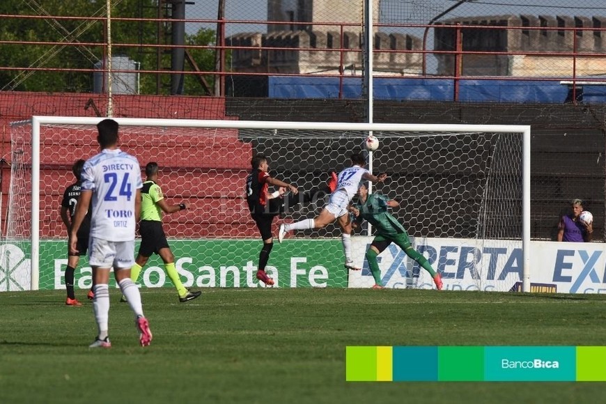 Galería Bica: Colón vs. Godoy Cruz